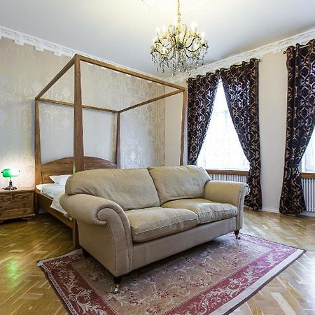 Австрійська Квартира В Центрі На Вулиці Михальчука 5 Lviv Exteriör bild
