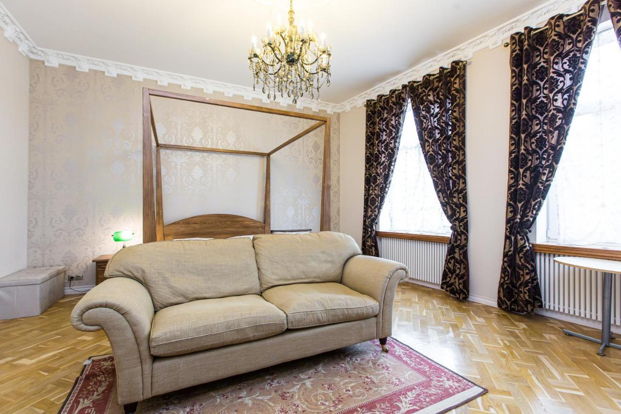 Австрійська Квартира В Центрі На Вулиці Михальчука 5 Lviv Exteriör bild